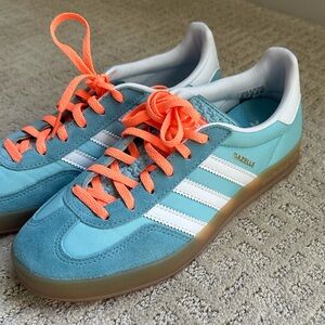 Authentic Adidas Gazelle Indoor Shoe Light blue/Orange men5.5(women 6.5)